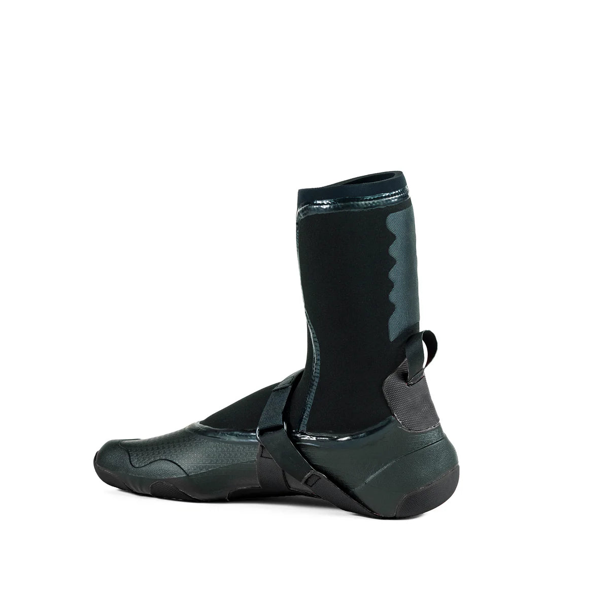 8MM CUSTOM FIRE 2.0: BAREFOOT FEEL IN THE COLDEST CONDITIONS